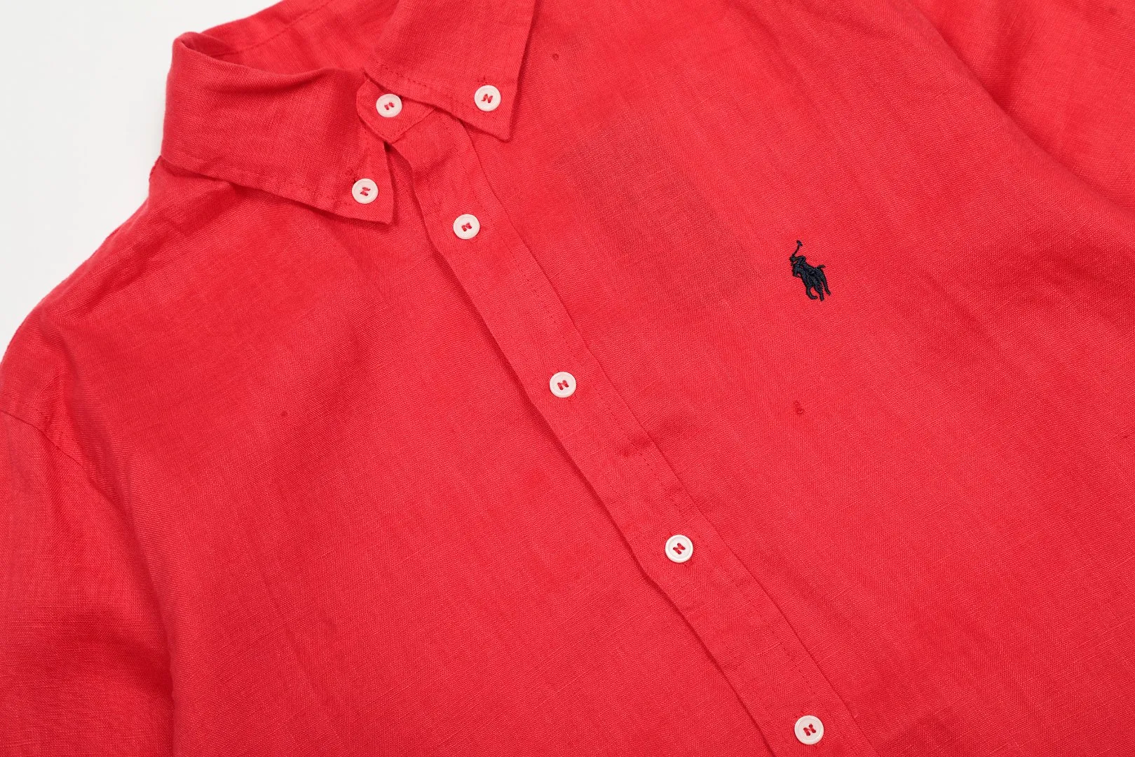P300 Top Quality" Style Number: 8001# [Ralph Lauren Paul Pony Linen Basic Couple Style Shirt Long Sleeve] ✅Ralph Lauren Paul Small Label War Horse 100% Pure Linen Classic Basic Four Seasons Shirt Long Sleeve ✅A must-have item for the lazy style. The upper body has a retro and fresh feeling. ✅100% pure linen 280g 32 count fabric. Washed, retro and textured. ✅Dedicated to platform live broadcast. Wholesale entity ✅Simple and easy to match, light American old money style, the upper body is super great, ✅Standard for all seasons, worn alone/inner, it is a must-have for YYDS couples wardrobe. Size: S-XL Color: Black, White, Navy, Khaki, Pink, Yellow, Red, Colorful Blue, Light Blue, Rose Red